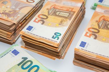 Україна отримала 4 млрд євро від ЄС за рахунок російських активів