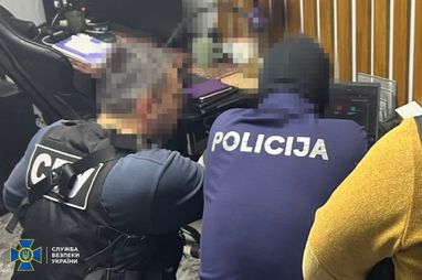 СБУ совместно с коллегами Латвии и Литвы задержали лидера преступной организации и 10 его подельников