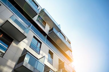 Скільки заробляють європейці на нерухомості в різних країнах