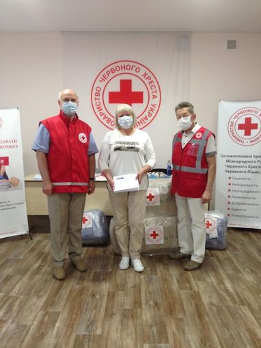 МФО допомагають медикам в боротьбі з COVID-19