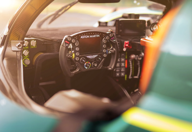 Фото: Aston Martin