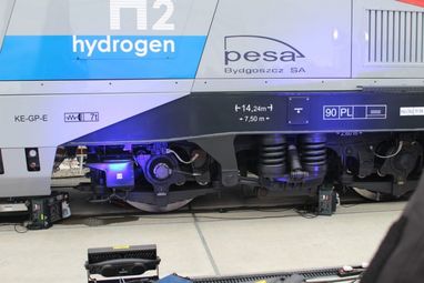 Польская PESA представила водородный железнодорожный локомотив
