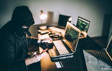 Гороховський розповів про нову шахрайську схему: клієнти monobank вже втратили 65 млн грн
