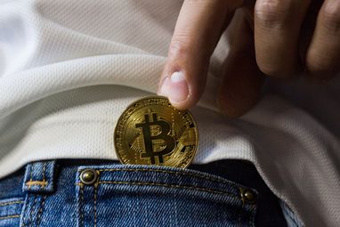 Разработчик Bitcoin объявил о своей отставке