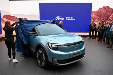 Ford представив новий електрокросовер на базі Volkswagen (фото)