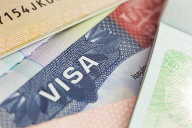 Україна запроваджує візовий режим для росіян