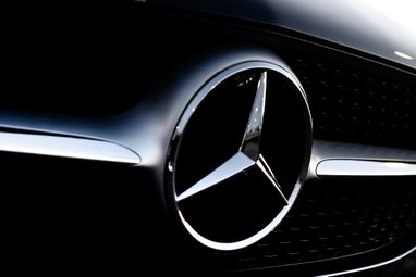 Автомобільні мита Трампа коштували Mercedes $420 млн — ЗМІ