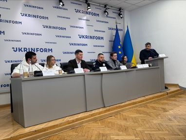 Авторадио и НАСК Оранта помогут украинцам сдать всеукраинский тест по ПДД