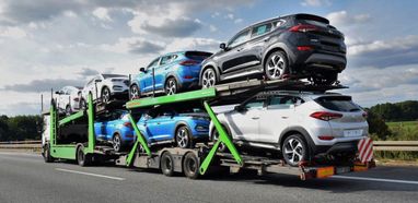 З яких країн завезли найбільшу кількість легкових авто в Україну