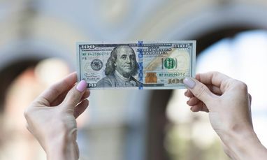 В НБУ розповіли про ситуацію щодо обміну старих та зношених доларів