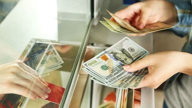 НБУ збільшив ліміт купівлі валюти для депозитів до 100 тис. грн