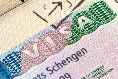 ЕС обсудит запрет на выдачу шенгенских виз для россиян