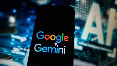Gemini от Google может генерировать подкасты в обозревателе на основе результатов поиска пользователя