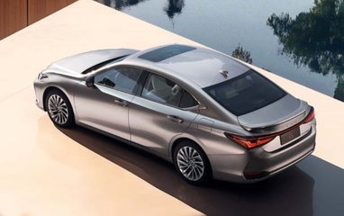 Lexus представила обновленный седан ES (фото)