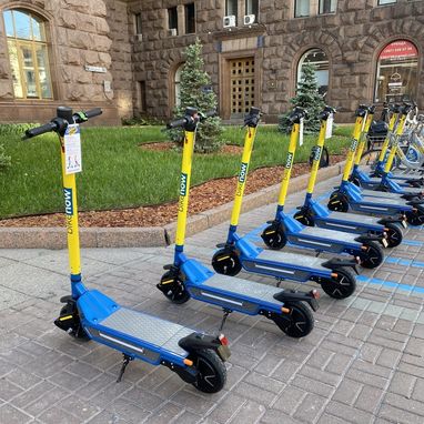 У Києві запустили прокат електросамокатів Bikenow (фото)
