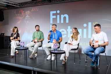 Бізнес-колаборації та впровадження ШІ: про що була конференція FinRetail 2025