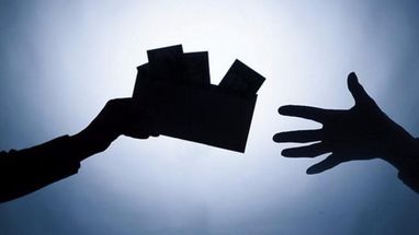 Украина должна уменьшить теневую экономику, чтобы получать поддержку международных партнеров — СМИ