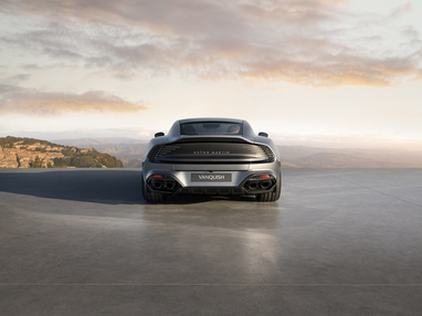 Aston Martin представила лимитированную серию Vanquish 25