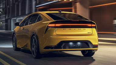 Toyota підвищила ціни на Prius 2025