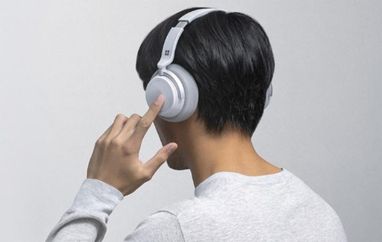 Microsoft розмірковує над навушниками з дактилоскопічним сканером (фото)