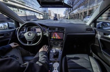 Volkswagen начал тестировать электрокары с автопилотом четвертого уровня (фото)