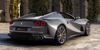 Ferrari представила самый мощный кабриолет в мире (фото)