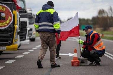 Ущерб на миллионы гривен. Бизнес оценил финансовые потери от блокады границы