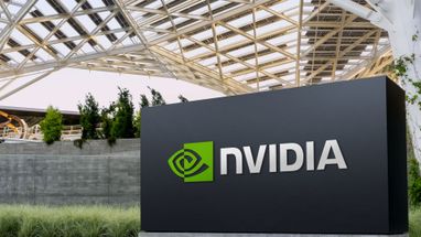 Nvidia стала самой дорогой компанией в мире — Bloomberg