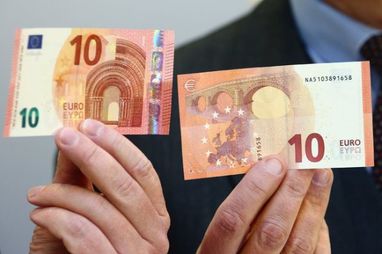Вводится новая банкнота номиналом 10 евро (ФОТО)