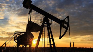 Кремль получил на 50% больше нефтяных доходов за первые четыре месяца года