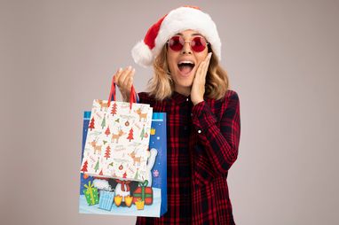 Сколько украинцы планируют потратить на рождественский шопинг (исследование)