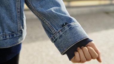 Google и levi's показали умную куртку (фото)