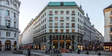 МТБ Банкустановил прямые корреспондентские отношения с Raiffeisen Bank International AG (RBI)(Вена, Австрия)