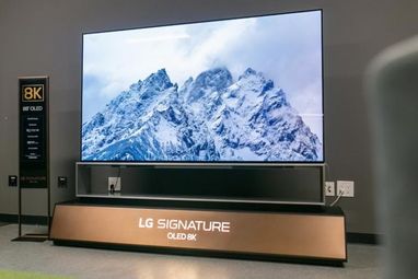LG представила самый большой OLED-телевизор - 88-дюймовую панель с разрешением 8K (фото)