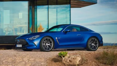 Конкурент преміальних авто: компанія Mercedes презентувала новий спорткар (фото)