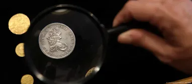 Одну из самых редких в мире монет продали за 1,2 млн евро (фото)