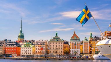 В Швеции повысят зарплату для мигрантов