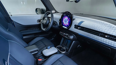 Представлен пятидверный Mini Cooper в нескольких вариантах комплектации (фото)