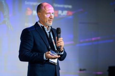 На фото: Григорий Овчаренко, управляющий активами группы ICU в Украине