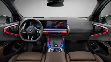 BMW отзывает тысячи авто из-за произвольного вращения руля