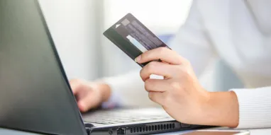 В monobank розкрили обсяги шахрайства з картками клієнтів