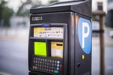 Водіям у Варшаві доведеться платити більше за паркування: нові тарифи