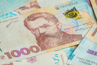 Українці задекларували 323,9 млрд грн доходів за 7 місяців