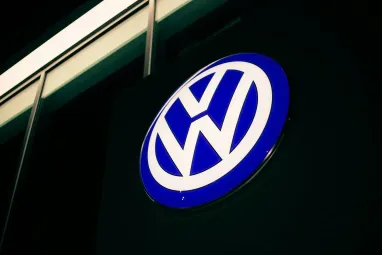 Volkswagen знизив прогноз прибутку через падіння попиту на автомобілі