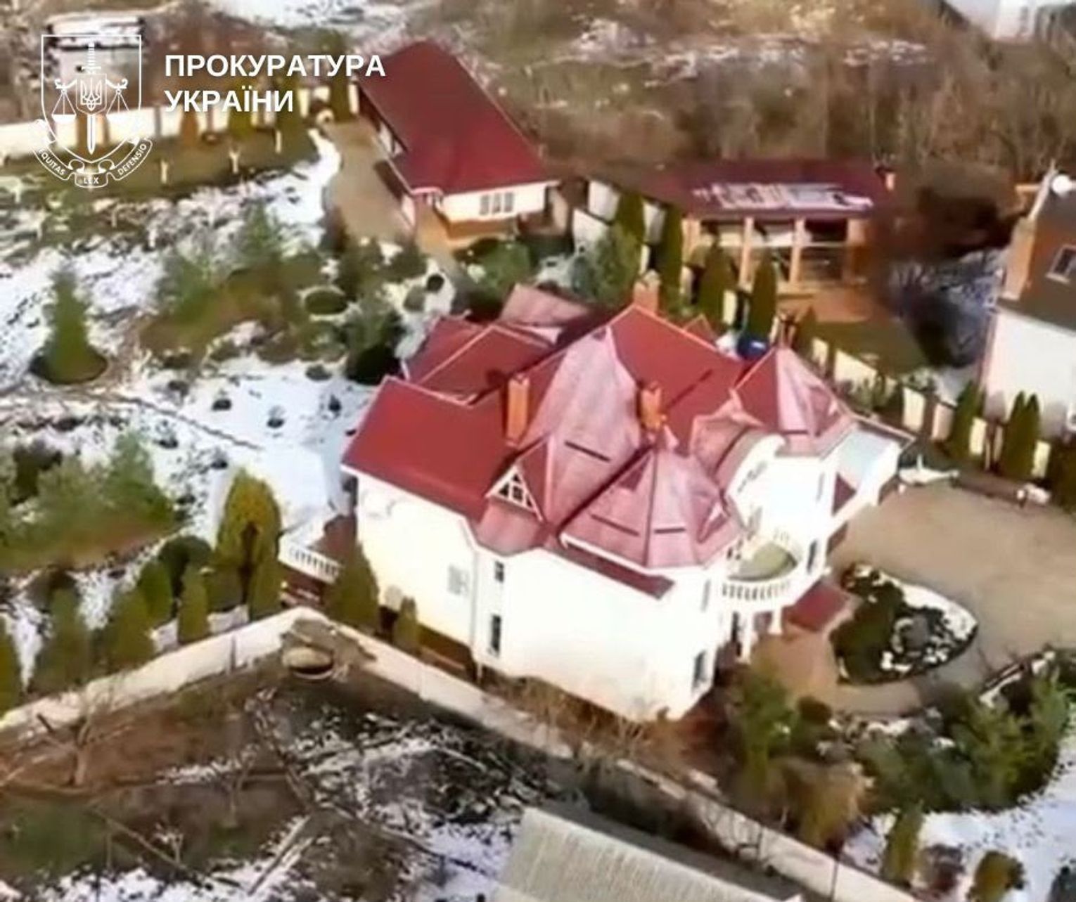 Ексдепутата судитимуть за самовільне захоплення земельних ділянок біля Дніпра (фото)