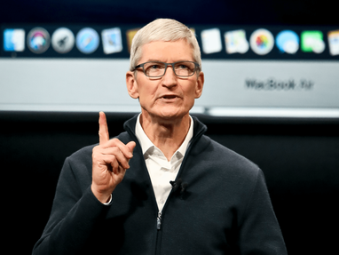 Гендиректор Apple Тим Кук получил $41 млн от крупнейших продаж акций с 2021 года