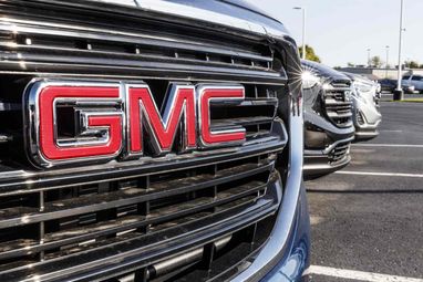 General Motors не хочет отказываться от машин с ДВС