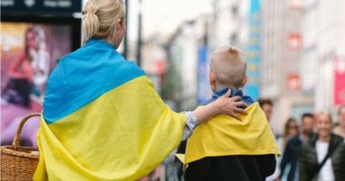 Все меньше беженцев из Украины планируют возвращаться из-за границы на Родину — опрос