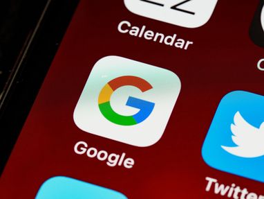 Google запускає персоналізовані мовні уроки на основі штучного інтелекту