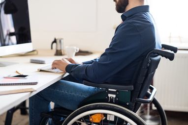 Уровень безработицы среди трудоспособных лиц с инвалидностью достигает 85%